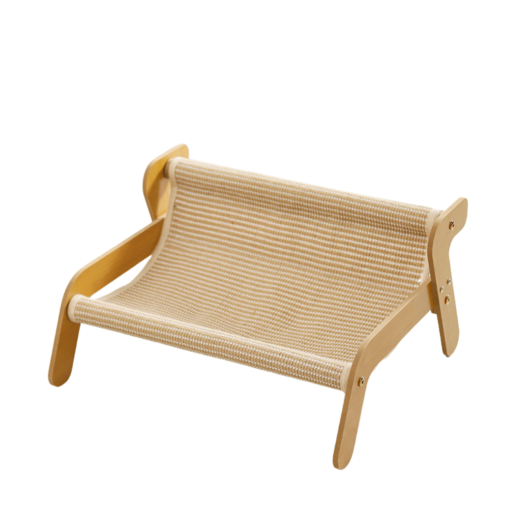Scratching Lounge Chair