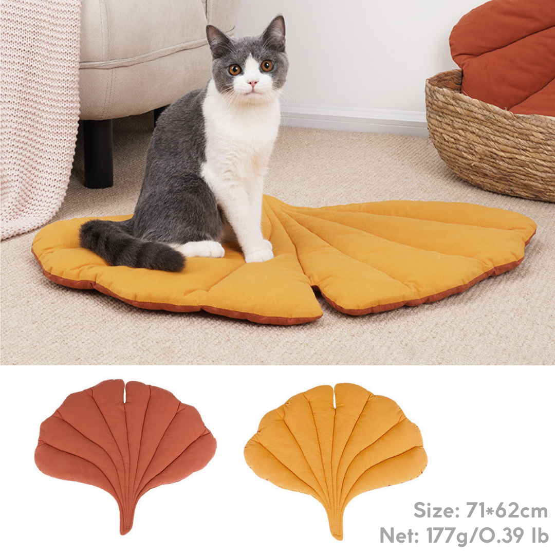 Tapis pour chat double face en forme de feuille